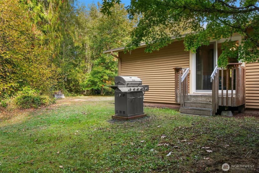 Property photo for 5817 E 398th, Eatonville photo 33
