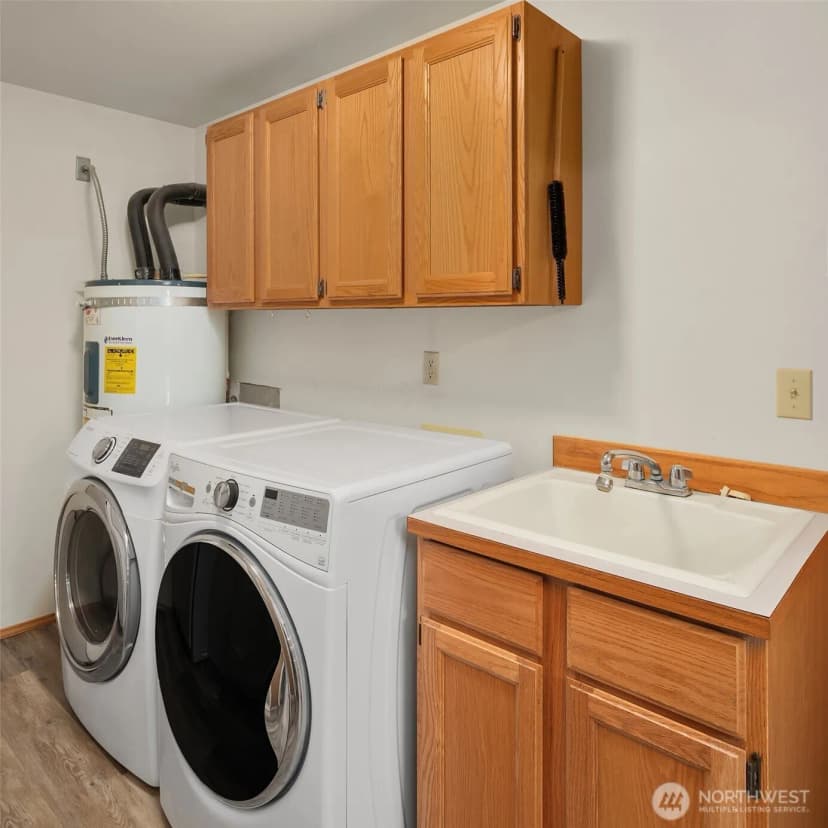 Property photo for 5817 E 398th, Eatonville photo 28