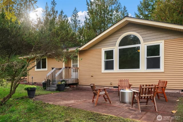 Property photo for 5817 E 398th, Eatonville