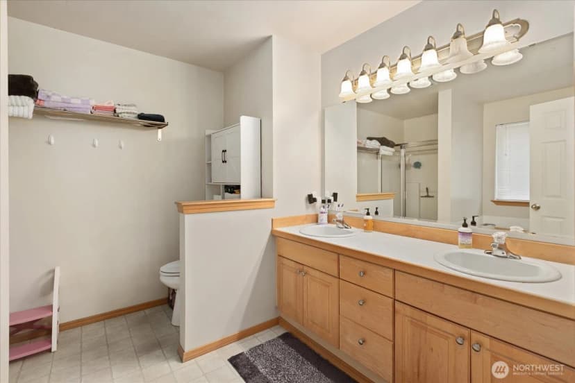 Property photo for 17517 80th Drive Ne, Arlington photo 29