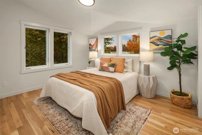 Property photo for 7045 16th Avenue Ne #b, Seattle photo 14