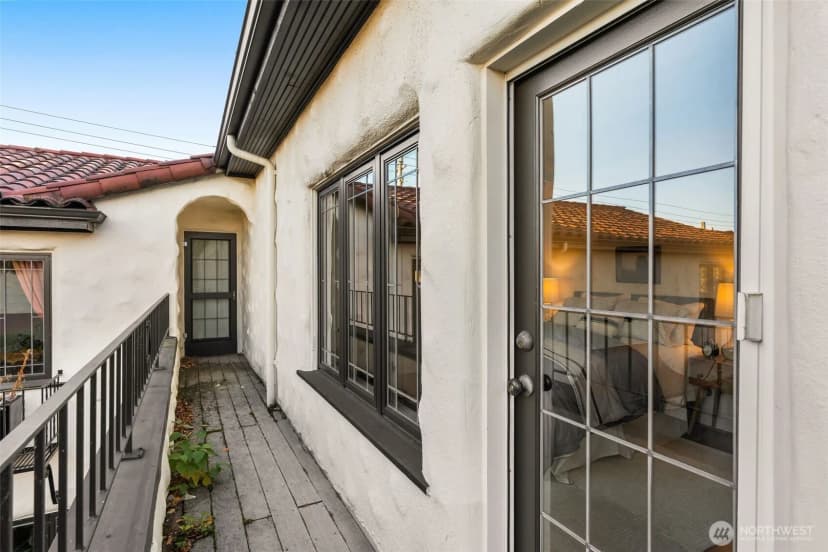 Property photo for 2205 Bigelow Avenue N #6, Seattle photo 14