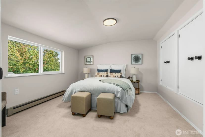 Property photo for 724 N 104th Street, Seattle photo 14