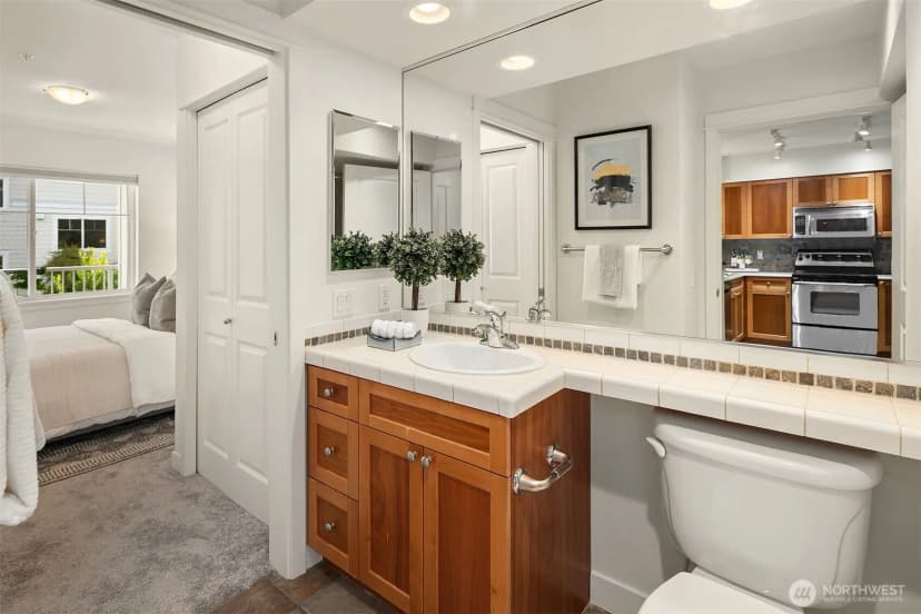 Property photo for 1545 Nw 57th Street #310, Seattle photo 15