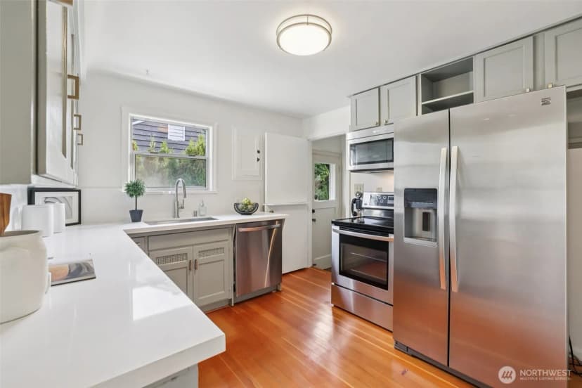Property photo for 819 Nw 80th Street, Seattle photo 10