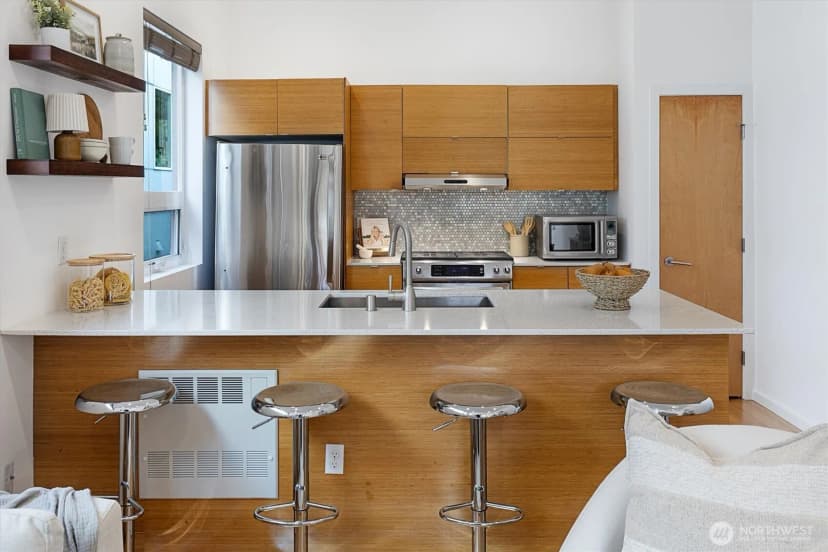 Property photo for 146 21st Avenue E #b, Seattle photo 12