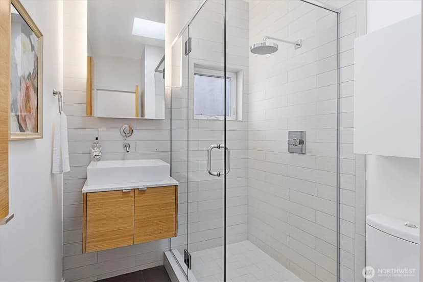Property photo for 146 21st Avenue E #b, Seattle photo 32