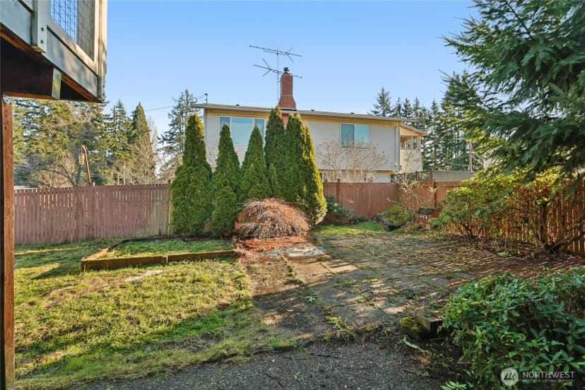Property photo for 20403 63rd Place W, Lynnwood photo 31