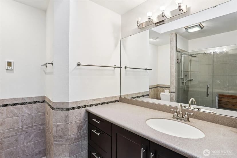 Property photo for 20403 63rd Place W, Lynnwood photo 13