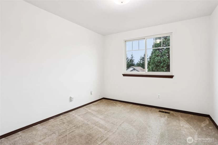 Property photo for 20403 63rd Place W, Lynnwood photo 14