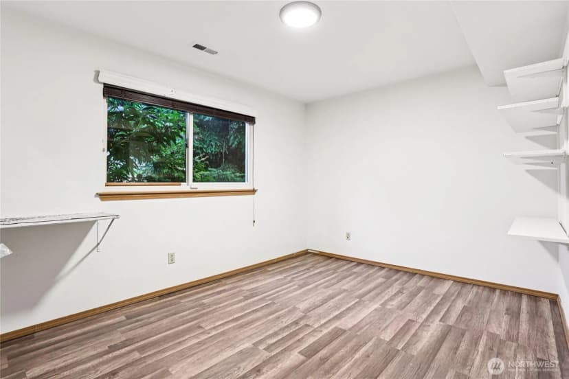 Property photo for 20403 63rd Place W, Lynnwood photo 24