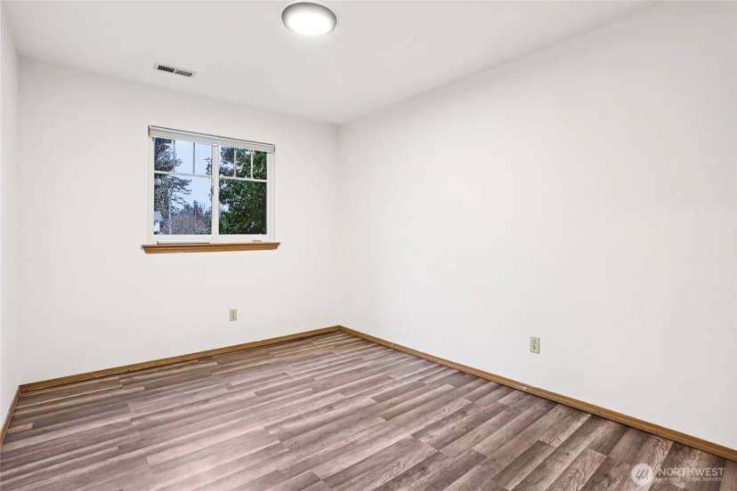 Property photo for 20403 63rd Place W, Lynnwood photo 22