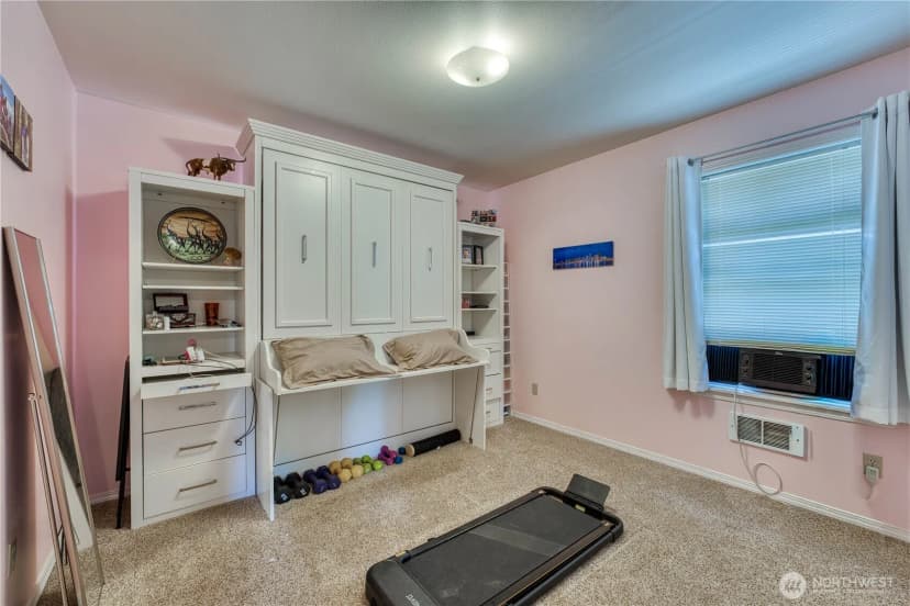 Property photo for 126 W 4th Street, Port Angeles photo 16