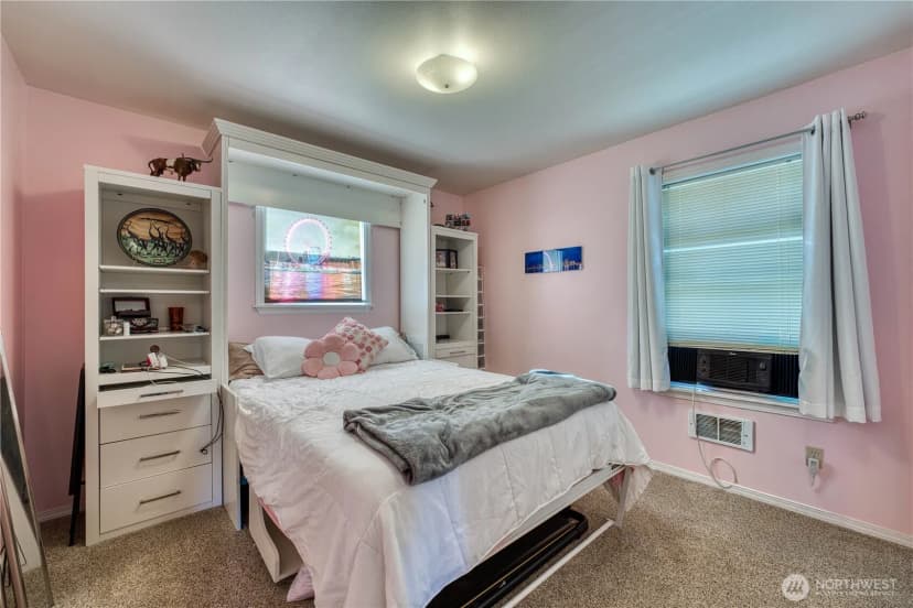 Property photo for 126 W 4th Street, Port Angeles photo 14