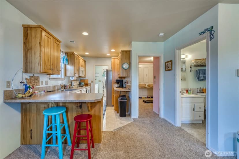 Property photo for 126 W 4th Street, Port Angeles photo 7