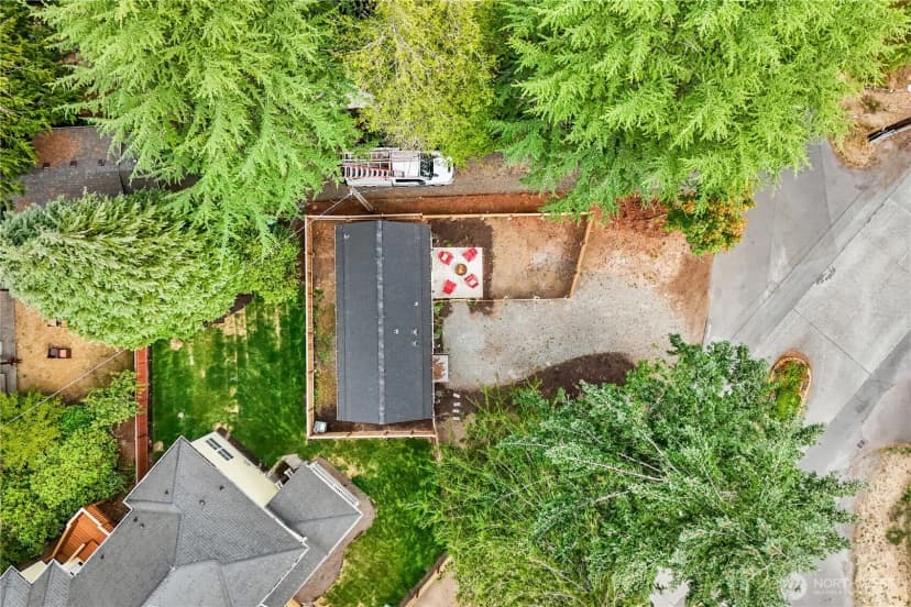 Property photo for 1540 Ne 113th Street, Seattle photo 34