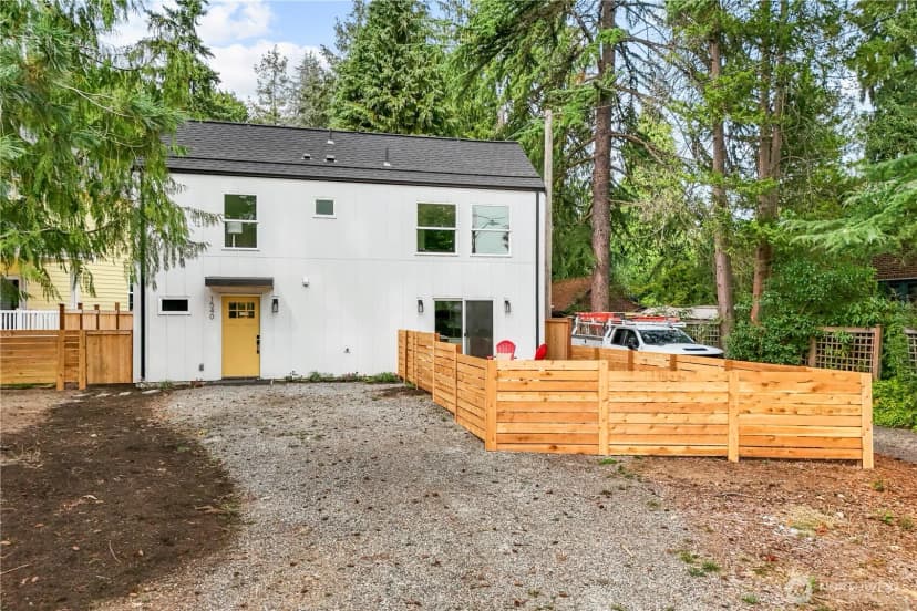 Property photo for 1540 Ne 113th Street, Seattle photo 39