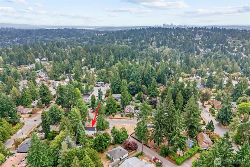 Property photo for 1540 Ne 113th Street, Seattle photo 33