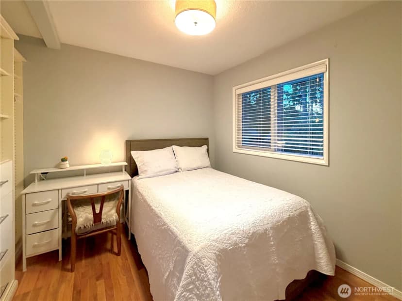 Property photo for 15934 Se 41st Place, Bellevue photo 17