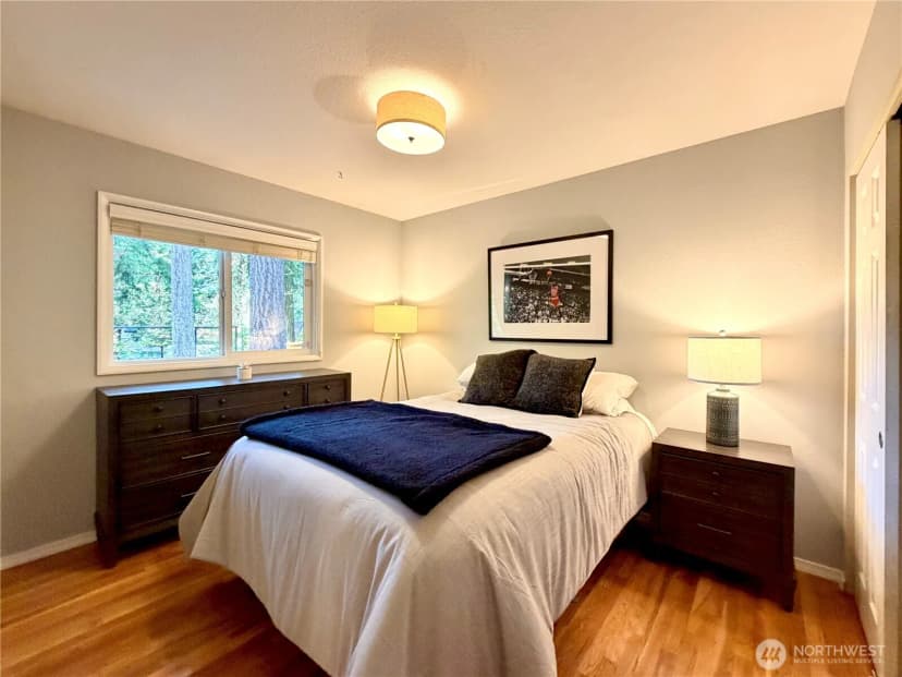 Property photo for 15934 Se 41st Place, Bellevue photo 14