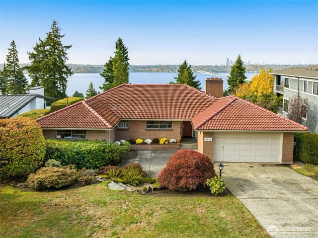 Property photo for 3011 70th Avenue Se, Mercer Island