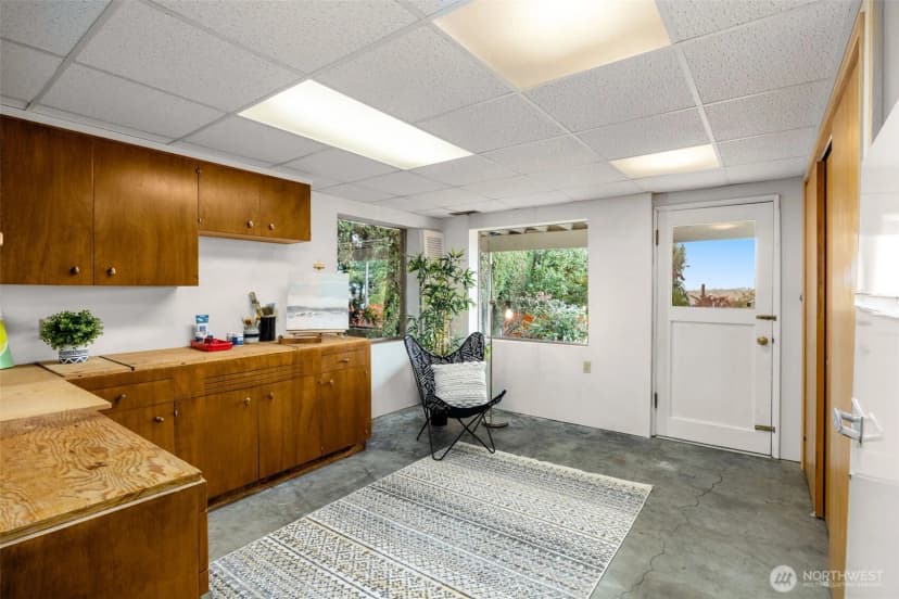 Property photo for 3011 70th Avenue Se, Mercer Island photo 34