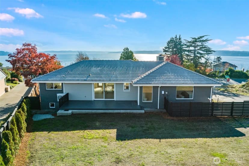 Property photo for 10650 Marine View Drive Sw, Seattle photo 36