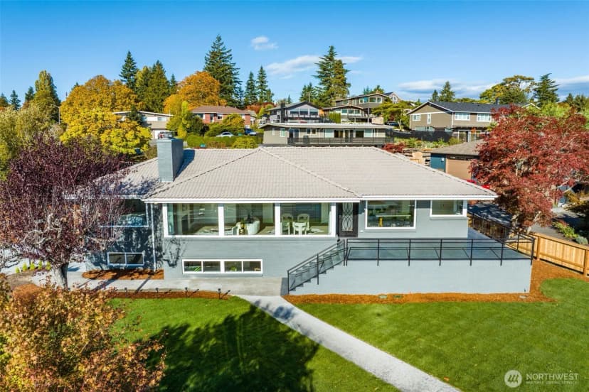 Property photo for 10650 Marine View Drive Sw, Seattle photo 31