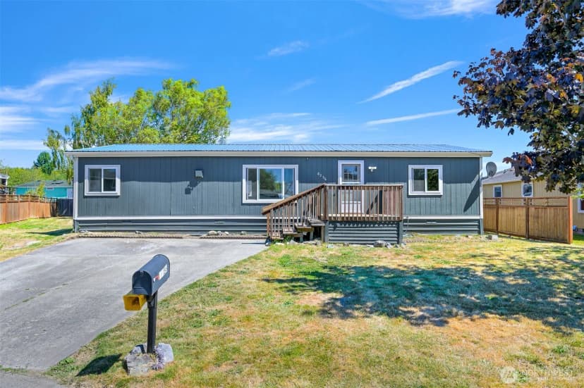 Property photo for 8356 Seawan Place, Blaine