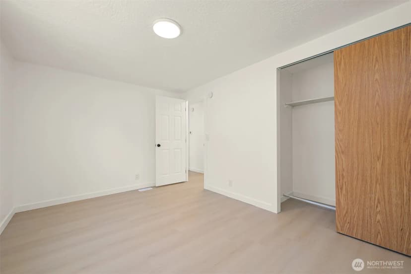 Property photo for 8356 Seawan Place, Blaine photo 18