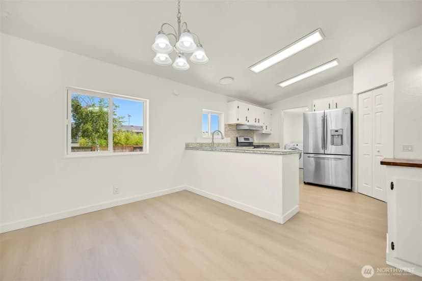 Property photo for 8356 Seawan Place, Blaine photo 7