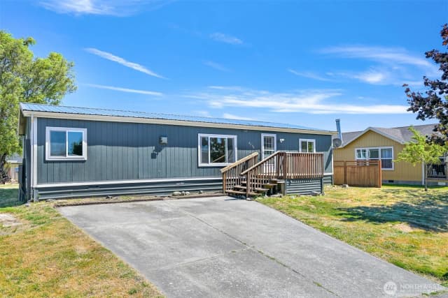 Property photo for 8356 Seawan Place, Blaine photo 2