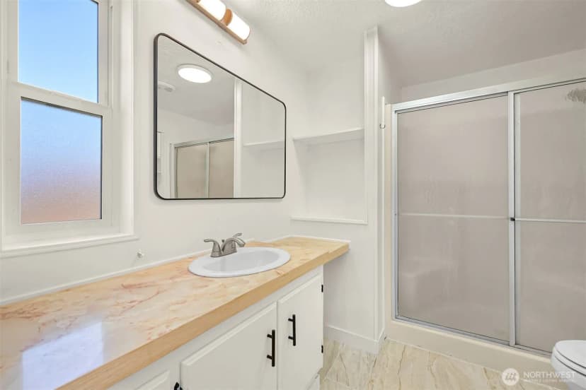 Property photo for 8356 Seawan Place, Blaine photo 11