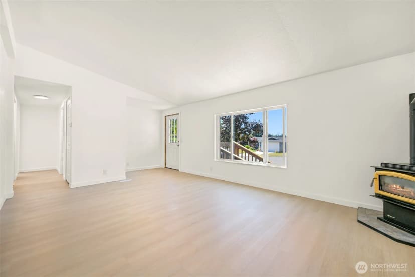 Property photo for 8356 Seawan Place, Blaine photo 6