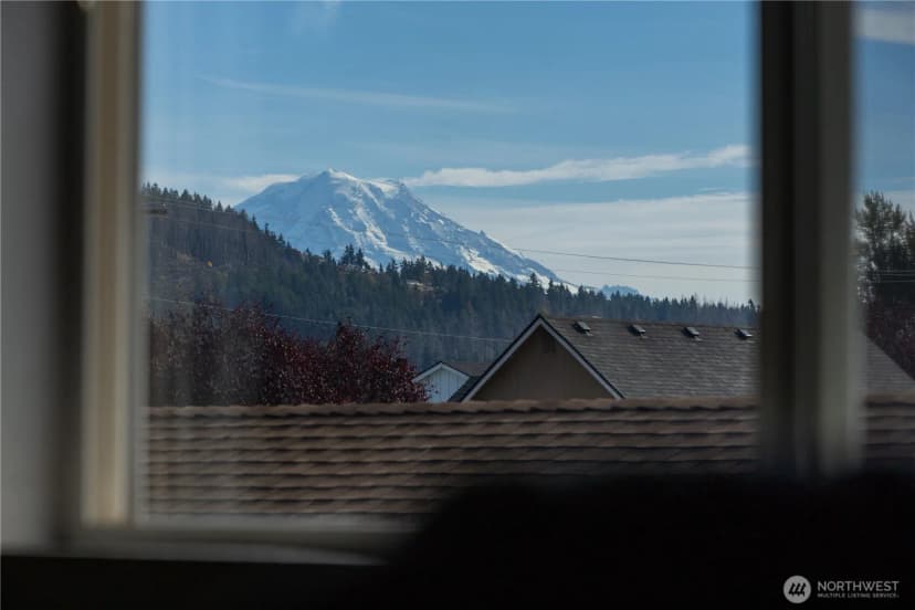 Property photo for 5405 156th Avenue Ct E, Sumner photo 2