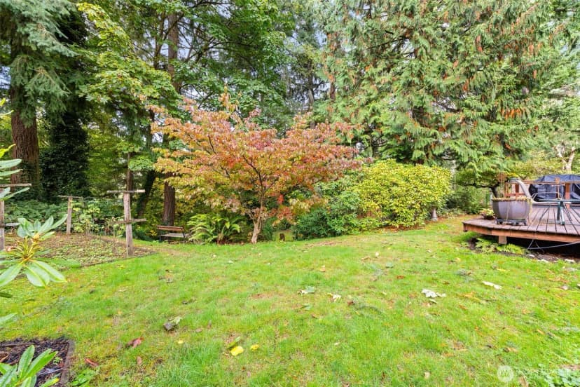 Property photo for 17015 32nd Avenue Ne, Lake Forest Park photo 35