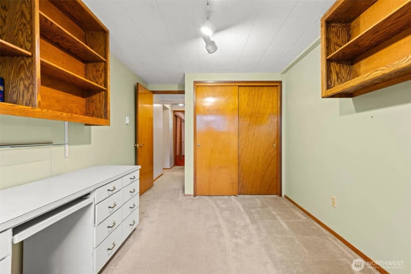 Property photo for 17015 32nd Avenue Ne, Lake Forest Park photo 26