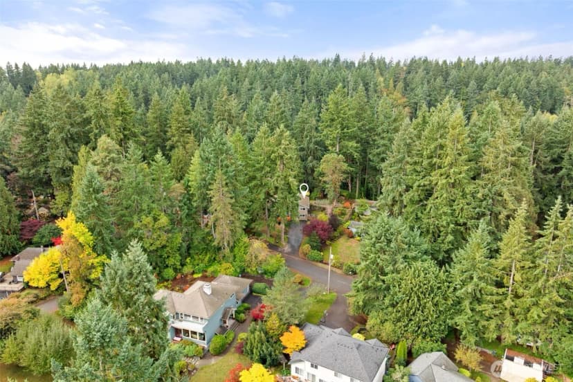 Property photo for 17015 32nd Avenue Ne, Lake Forest Park photo 4