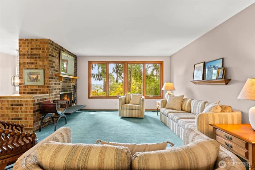 Property photo for 17015 32nd Avenue Ne, Lake Forest Park photo 13