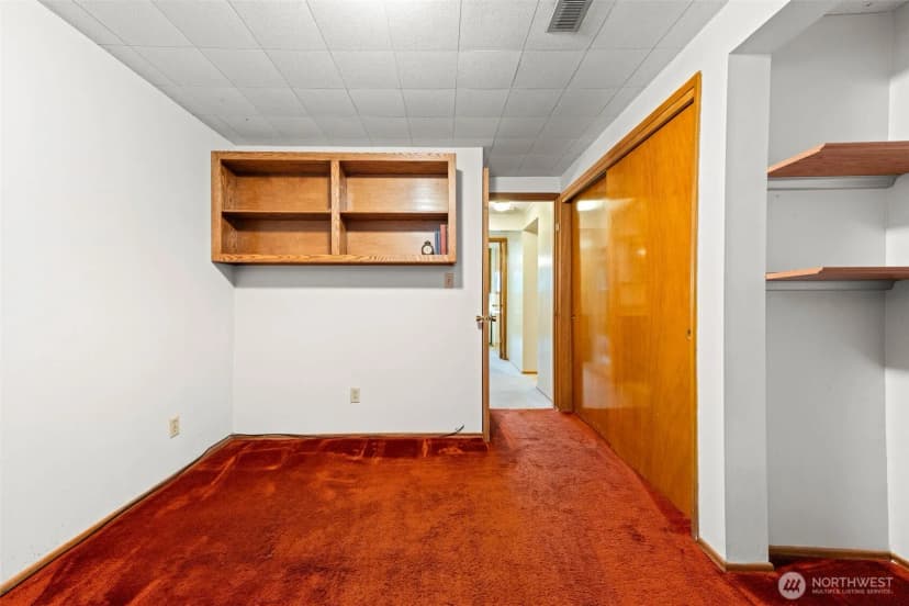 Property photo for 17015 32nd Avenue Ne, Lake Forest Park photo 28