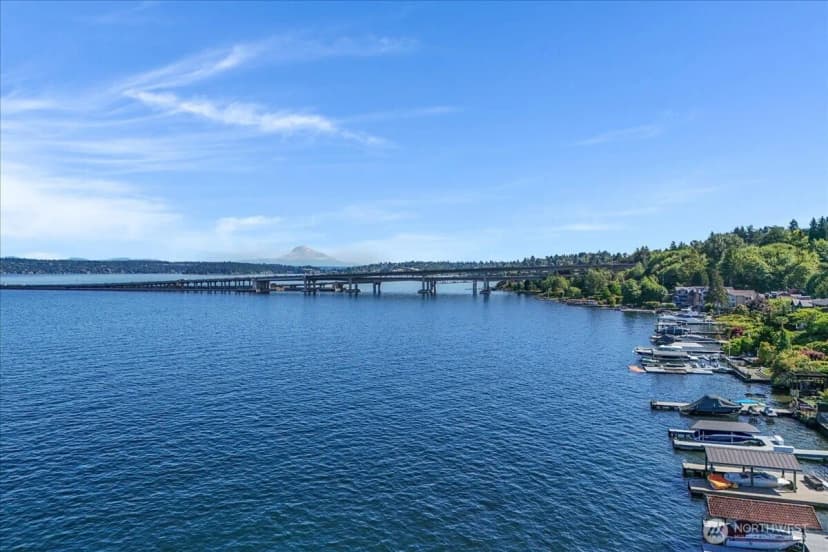 Property photo for 720 Lakeside Avenue S #406, Seattle photo 17