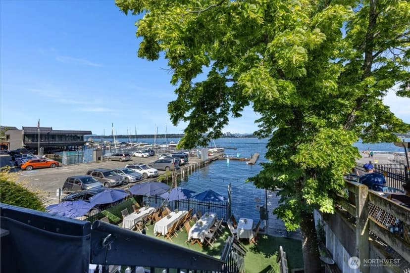 Property photo for 720 Lakeside Avenue S #406, Seattle photo 26
