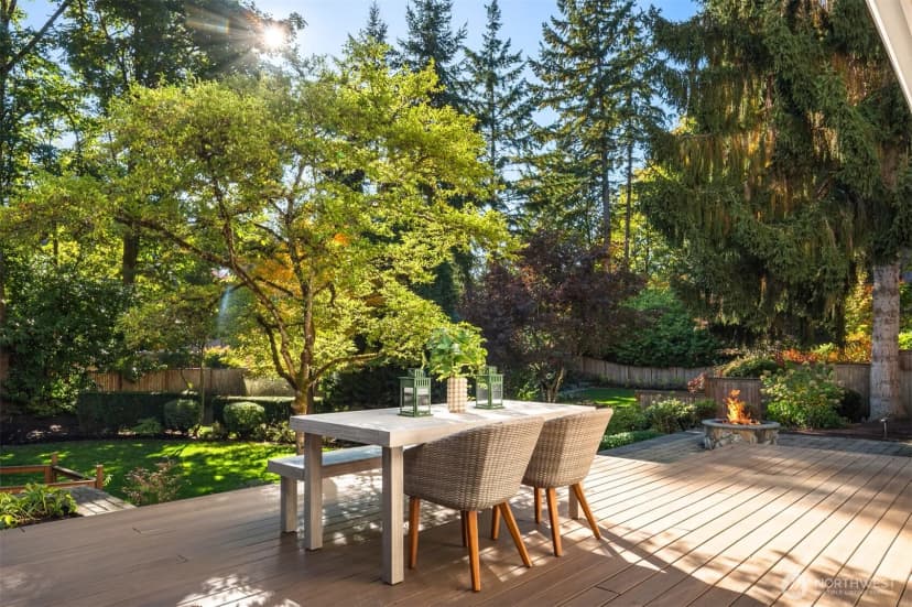 Property photo for 10475 Se 23rd Street, Bellevue photo 30