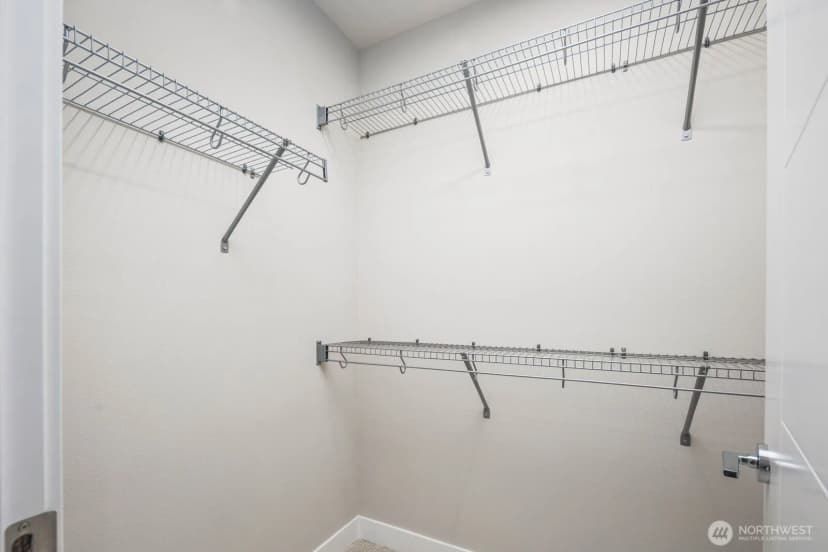 Property photo for 2802 S Alaska Place, Seattle photo 27