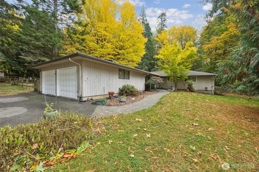 Property photo for 5700 Cooper Point Road Nw, Olympia