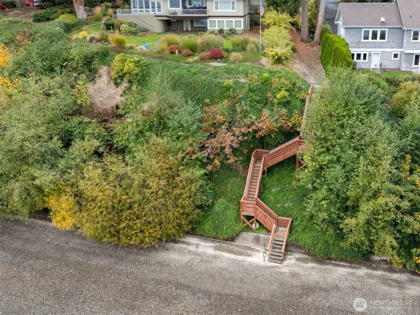 Property photo for 5700 Cooper Point Road Nw, Olympia photo 29
