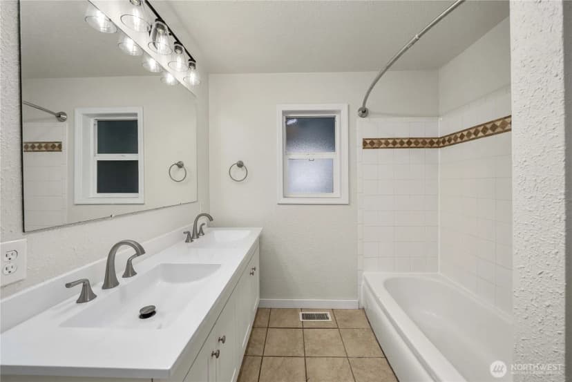 Property photo for 6540 S Thompson Avenue, Tacoma photo 16
