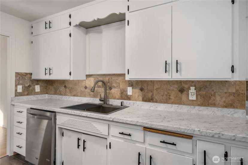 Property photo for 6540 S Thompson Avenue, Tacoma photo 10