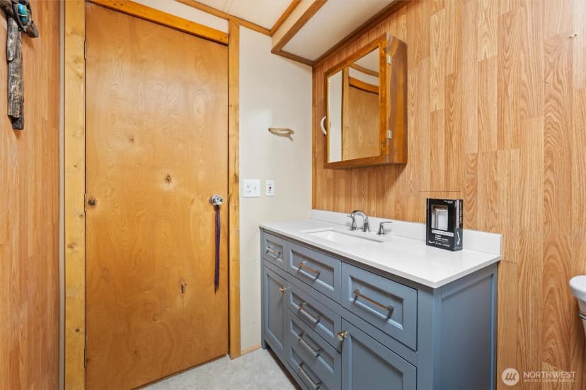 Property photo for 4372 Road 20 Ne, Soap Lake photo 33