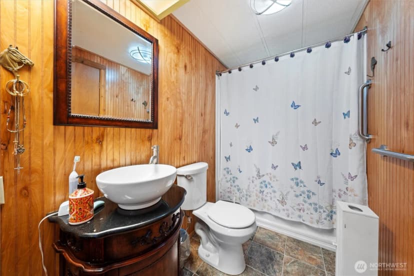 Property photo for 4372 Road 20 Ne, Soap Lake photo 22